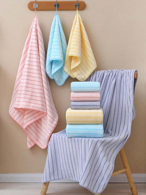 1pc Oversized Thick Coral Fleece Striped Bath Towel, Non-Shedding Soft Bathing/Shower Wrap Towel