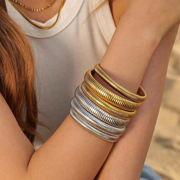 1-2Pcs Golden/Silvery Bangle Bracelets Set For Women Stretchy Link Chain Bracelet Flexible Wide Wristband Bangle Bracelets Golden Chunky Bangle Stretch Bracelets For Women Golden Filled Stainless Steel Bracelet Non Tarnish Jewelry