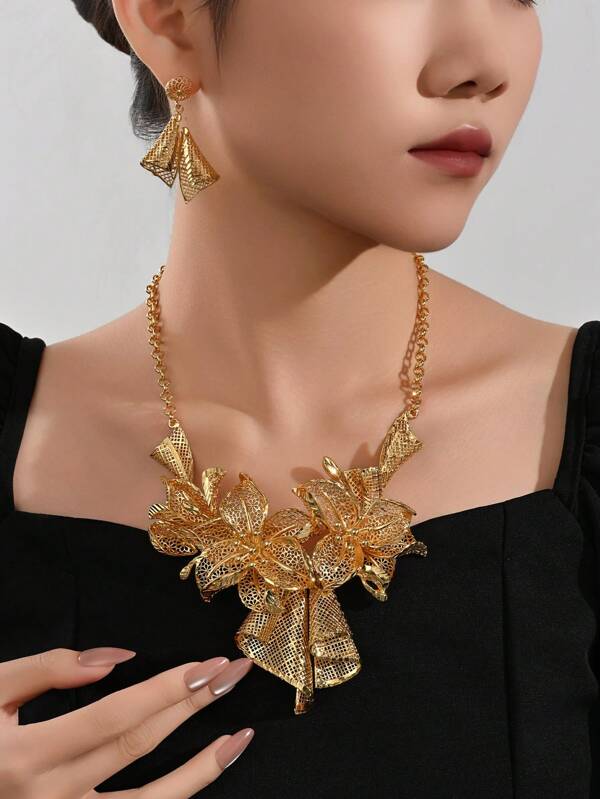 2pcs/Set Fashionable 24K Gold Plated Hollow Flower Women Jewelry Set, Necklace & Earrings - Middle East Dubai Style Bridal Wedding Accessories, Holiday Gift