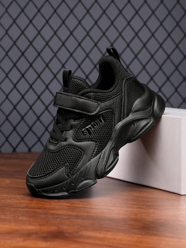 Nieuwe modieuze lichtgewicht ademende mesh hardloopsneakers voor kinderen/peuters, veelzijdige klassieke schoolsportschoenen