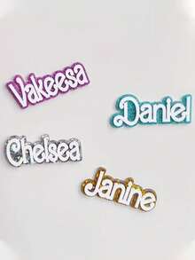 1 individuell angefertigter Acryl-Namensmagnet für den Kühlschrank, kreative und personalisierte funkelnde magnetische Englisch-Wort-Karte, glänzender und einfacher Stil, geeignet für Spindmarkierung und Dekoration, Namenskarte, das schönste Urlaubsgeschenk für Freunde, Geschenk zur Rückkehr an die Universität, Hochzeitsgeschenk, Wohnen & Leben, Weihnachtsatmosphäre Zuhause, Souvenirs