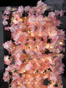 1 pièce Nouvelle Fleur de Cerisier Artificielle, Vigne de Cerisier, Alimentée par Batterie, 2m/6,56ft Deux Boîtes de Batterie, 5m/16,4ft Trois Boîtes de Batterie, Convient pour la Décoration Murale de Plante, Décoration de Mariage, Décoration de Fête, Décoration de Maison, Décoration de Meuble, Décoration de Vacances Lumières d'Ambiance, Fleurs Artificielles, Fil de Cuivre DIY à Volonté, Décoration de Chambre, Décoration de Table de Coiffeuse, Décoration de Rideau, Décoration de Nouvel An et Décoration d'Escalier