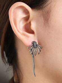 1PC Alien Facehugger Earrings For Men Women Stainless Steel Retro Gothic Punk Xenomorph Insect Stud Earring Biker Party Jewelry Gift