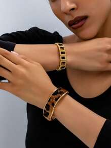 1pc Fashion Runway Exaggerated Leopard Print Punk Wild Nightclub Style Bracelet Wristband, Versatile Gift For Women, Ladies