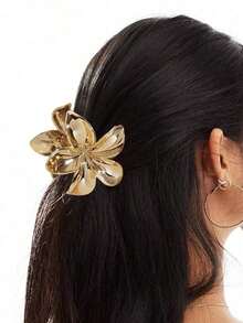 Gold/Silver Flower Shaped Hair Claw Clip, Hair Clip, Metallic Chic Hair Accessory For Updos, School Flower Piranha Summer Hair Clips Hair Jaw Clip Hair Clamps Hair Clutch Hair Catcher Clip, School Stuff, College Fall Winter Hair Accessories For Women For Vacation Outfits Woman Beach Accessories For Women - 盛開的蛋花 - 查看 4