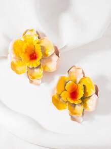 1 Pair Vintage European & American Style Exaggerated 3D Floral Asymmetrical Glossy Stud Earrings For Women, Suitable For Vacation & Party Gifts