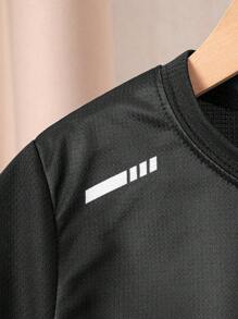 2pcs/Set Teen Boys Casual Sports Gradient Line Print Short Sleeve T-Shirt And Solid Color Shorts, Football Uniform Suit Suitable For Academy, Daily Sports, Warm-Up Training