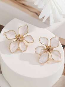 2 pièces Ensemble de boucles d'oreilles à clou à fleurs rose émaillées pour femmes, bijoux de boucles d'oreilles clip minimalistes chics et haut de gamme