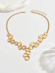 1pc Elegant European & American Geometric Matte Asymmetrical Round Pendant Necklace For Women, Suitable For Any Occasion, Graceful Jewelry Necklace