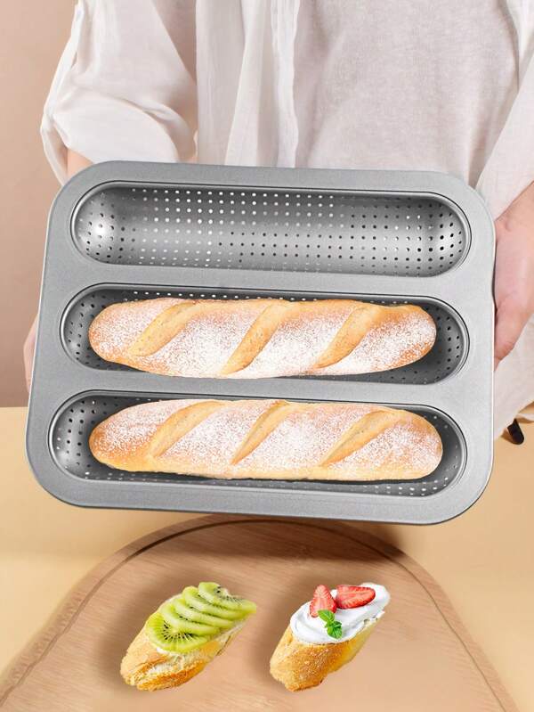 Neuer 3-Schlitz Baguette Kuchen Hot Dog Form, antihaftbeschichtete Zuhause-Nutzung Wellenform Baguette Form, Leicht zum Herausnehmen und Reinigen, poröses Design, langanhaltend, glatte Kanten, geeignet für französische Baguettes, Brot, Kuchen, Bäckerei Essentielle