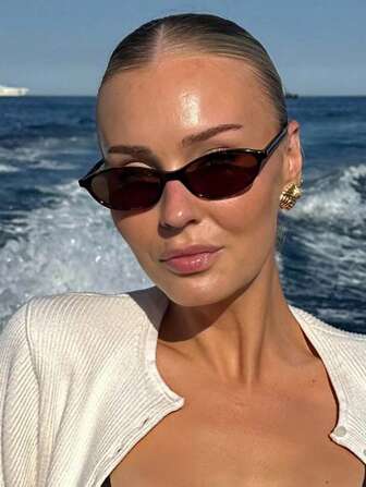 نظارات طبية بإطار صغير بشكل بيضاوي، بطراز أوروبي وأمريكي، تصميم جديد عصري لعام 2025 بشكل بيضاوي