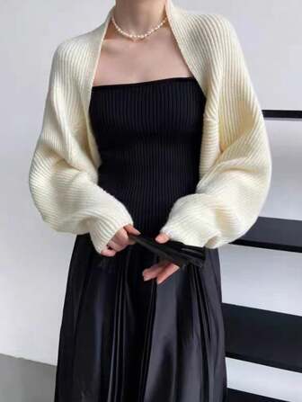 1件针织纯色带袖披肩，时尚多功能围巾，防晒披肩，空调房保暖围脖，吊带连衣裙外套，保暖防风，短款夹克上衣，适合瑜伽练习