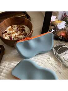 1pc Eyeglasses Carrying Case, Portable Shockproof Silicone Glasses Box For Sunglasses & Eyeglasses, Dust-Proof Storage Bag