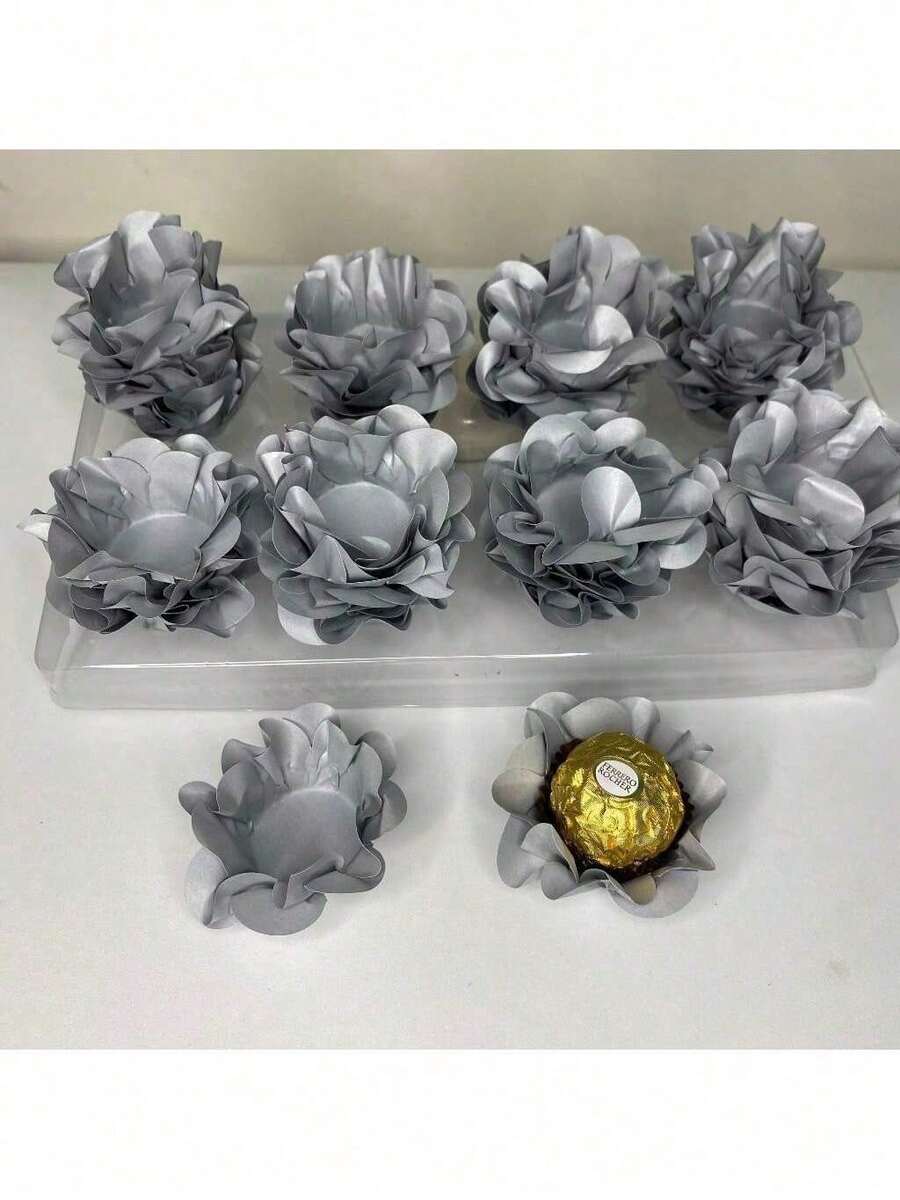 80 Cupcake Wrappers For Fine Sweets Flower Wedding Anniversary Ultrafest Lulli Style Model - Silver - View 1