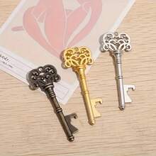 This Vintage Bottle Opener Is Shaped Like A Crown Key, Making It A Unique And Charming Addition To Your Bar Or Kitchen. Ideal As A Small Wedding Party Gift Or A Fun Kitchen Gadget., Halloween And Christmas Party Supplies - 銅 - 查看 3