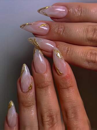 24pcs Almond Shaped Nail Art Stickers, Elegant French Gold Striped, White Halo Pink Nails, Fashionable Champagne Gold French Champagne Gold Striped White Ombre False Nails, Full Cover False Nail Strips, Suitable For Women And Girls. Includes Nail Salon Set With 1pc Gel Polish And 1pc Nail File. Gel Polish Shipped Randomly. Nail Art Supplies.