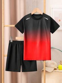 2pcs/Set Teenage Boys' Casual Sports Line Print Gradient T-Shirt And Solid Shorts Set, Suitable For School, Sports Warm-Up, Training
