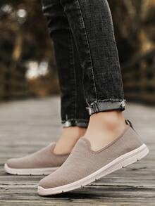 Chaussures à enfiler respirantes en maille pour hommes, mocassins décontractés, chaussures en maille légères et confortables, chaussures de loisirs d'intérieur et d'extérieur