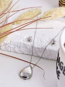 "Round Pendant Necklace And Gold Earrings Set – Minimalist Elegance For All Occasions" - 水滴 - 查看 8
