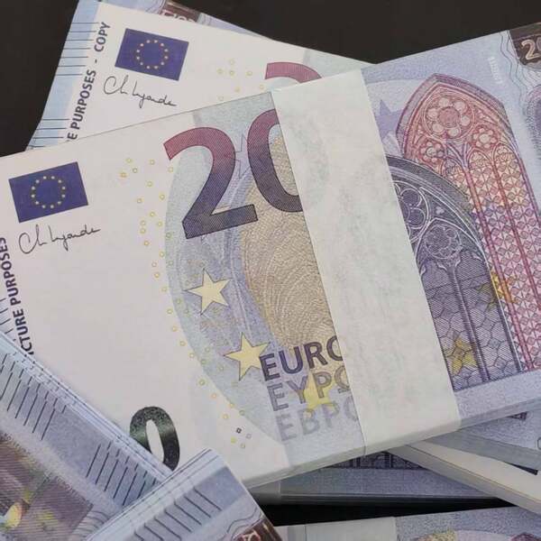 1 Set Of 3cm*1.5cm Miniature Version Of 100 Euro Denomination Or 50 Sheets/100 Sheets Normal Size 20 Denomination Euro Replica Party Game Props, Entertainment Props Replica, New Year's Decoration Prop Paper, New Year's Gifts, Valentine's Day Bouquet Prop Paper, Holiday Gifts, Party Props Paper, Film And Television Props Euro Paper, Shooting Props Paper, Euro Props Paper Is The Best Prop To Show Off Your Wealth
