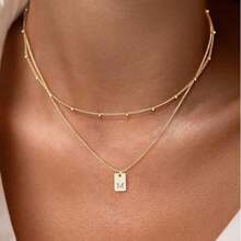 Conjunto de 2 peças com design de nicho de luxo, colar com 26 letras do alfabeto inglês e camada dupla, corrente elegante, versátil e simples para clavícula