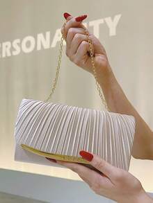 Pleated Flap Clutch Bag, Satin Texture, Fashion Elegant, Suitable For Evening Gown, Party, Formal Occasion, Envelope Handbag, Mini Square Bag, Luxury Clutch Purse, Shoulder Strap Crossbody Bag, Banquet Chic Purse - Champagne - View 3