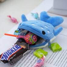Whale & Shark Shaped Coin Purse, Zipper Pouch, Pendant, Plush Cartoon Shark Coin Wallet, Fashion Accessory, Women Birthday Gift, Mini Wallet, Coin Pouch - Multicolor - View 5