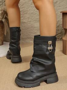 新款女式及膝靴，时尚尖头皮革粗跟及膝靴，适合搭配连衣裙，黑色和白色可选，舒适的西部牛仔翻边靴，百搭英伦风休闲高跟马靴