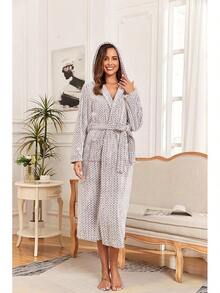 Womens Robes Plush Fleece Hooded Bathrobe Thick Nightgown With Pockets Fluffy Sleepwear - Wheat - 查看 2