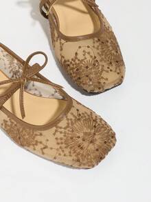 Women Brown Flat Ballet Flats With Bowknot & Floral Embroidery Decor, Summer Breathable Hollow Mesh Sandals, Square Toe Glitter Wide Fit Mary Jane Shoes - màu nâu - Xem 2