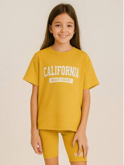 ¡Look fresco y con mucho estilo para las peques!   Descubre nuestro conjunto de biker + playera oversize para niña ✨ Perfecto para jugar, salir o simplemente estar cómoda y con estilo