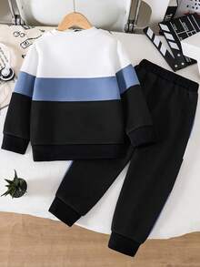 青少年男孩字母印花拼色圆领运动衫和拼色裤子套装 - 藍色 - 查看 2