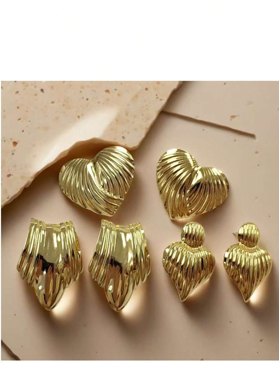 1 Pair Minimalistic European & American Style Pleated Heart Design Statement Earrings, Fashion Personalized Earrings For Women