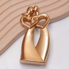 1pc Heart-Shaped Resin Crafts, 4 Colors Available, Suitable For Home, Living Room, Foyer, Desk, Holiday Parties, Wedding, Halloween, Christmas, Indoor/Outdoor Decorative Crafts, Best Gift