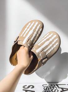 Men's Slide Sandals With Bone Texture, Fashion Style Design, Summer Closed Toe Non-Slip Slippers For Teenagers,Casual Lightweight Outdoor Fishing Shoes Without Heel