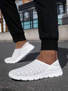 夏季休闲一脚蹬运动鞋，软底轻便透气跑步鞋，网眼面料露背凉鞋