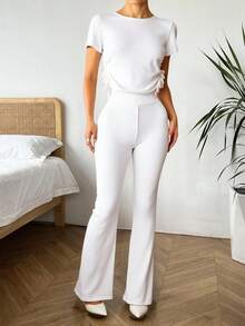 Conjunto dos piezas mujer top blusa manga corta pantalón acampanado tejido canalé color café estilo cómodo moderno casual verano versátil elegante - hueso - Ver 1