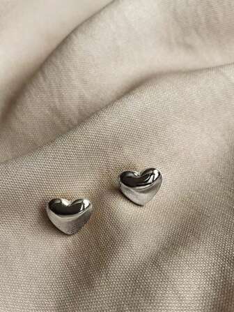 Cute Versatile Heart Stud Earrings For Women, Unique Small Golden Heart Design Titanium Steel Gold Plated Jewelry