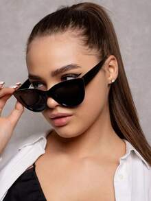 1 pieza Gafas de moda de ojo de gato, versátiles y vintage, adecuadas para mujeres para el transporte diario, decoración de sesión de fotos y elección de moda