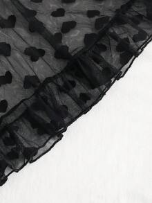 2 pièces Ensemble de lingerie sexy à dos nu en dentelle, style classique européen et américain. Ensemble de pyjamas transparent en forme de cœur en maille pour femmes.