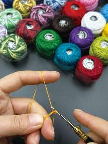 1 caja de hilos de bordado de punto de cruz, 12 unicolor/mixtos o 16 unicolor/mixtos, hilo de encaje N.° 8 / hilo de ganchillo micro, colores aleatorios - Multicolor - Ver 3