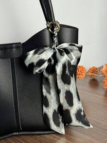 1pc Minimalist Leopard Print Bow Bag Charm / Keychain Pendant Cheetah Print Backpack Decor Bows - Dark Grey - View 10