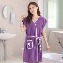 1 حزام أمامي بنمط الأناناس، من القطيفة المرجانية فائقة الناعمية، خفيف الوزن ودافئ، مناسب لجميع الفصول، ماص وناعم للارتداء في الحمام، غرفة النوم، حمام السباحة والشاطئ، رداء منزلي جميل للطالبات، هدية عيد الحب وعيد ميلاد الصديق/الصديقة، ديكور صيفي للحمام والمنزل، للعودة إلى المدرسة