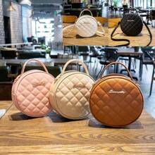 1 bolso de hombro acolchado y lindo para mujer, con decoración de herrajes clásicos, bolsa para monedas y teléfono móvil, bolso cruzado ideal para citas y compras