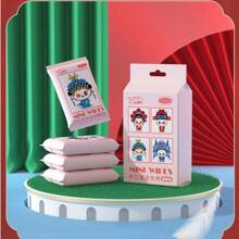 7pcs/Pack Daily Cleaning Wet Wipes, Travel Size. Beijing Opera Pattern Design, Aesthetic And Practical.
