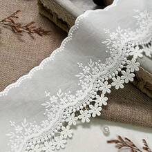 1 Yard 3D Floral Embroidered Lace Trim With Vintage Ruffle Edge, DIY For Garments, Bags, Tablecloths, Fabrics - White - View 1