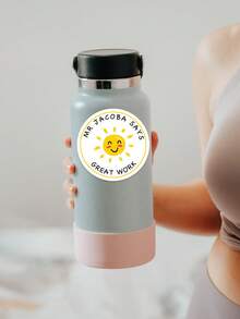 Gut gemacht Aufkleber, personalisierte Lehrer Aufkleber, Verdienst Aufkleber, Lehrername, personalisierte Aufkleber, Verdienst Aufkleber, Aufkleber Blatt. Schulanfang. Personalisierte Lehrer Belohnungsaufkleber - Stern Gut gemacht Verdienst - Klassenzimmer Schule Aufkleber - Benutzerdefinierter Name Herr Frau Schreibwaren Lehrer Geschenk