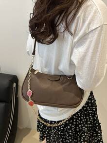 2025新款时尚经典M字母印花PU防水面料单肩包，配金属链条装饰。适合购物、日常使用，学生、年轻女性、上班族女性皆宜。完美适用于办公室、大学、工作、商务、通勤、户外活动、旅行和野餐。 - 咖啡棕 - 查看 3