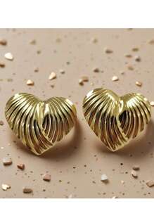 1 Pair Minimalistic European & American Style Pleated Heart Design Statement Earrings, Fashion Personalized Earrings For Women