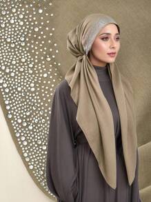 1 Stück Damen Einfarbiger Kopftuch mit vielen Strass, modischer atmungsaktiver Kopfschal, Lässig & Elegant Kopftuch geeignet für den täglichen Gebrauch & vielseitig